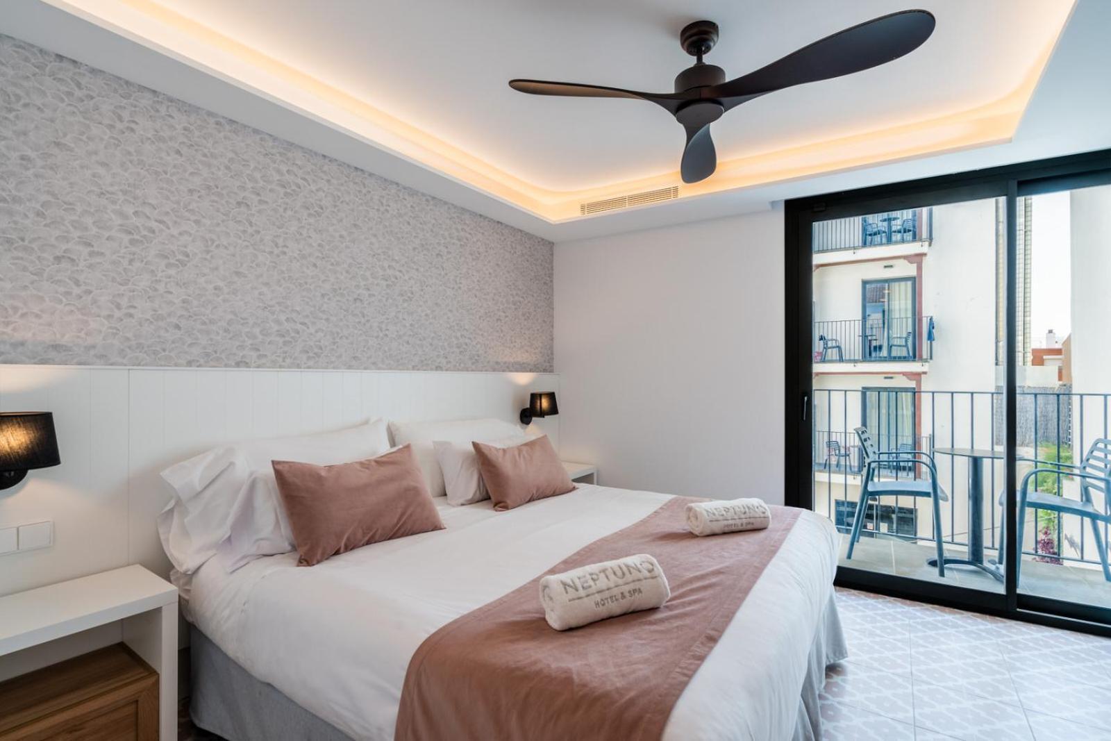 Neptuno Hotel&SPA 4 Sup Calella Habitación foto